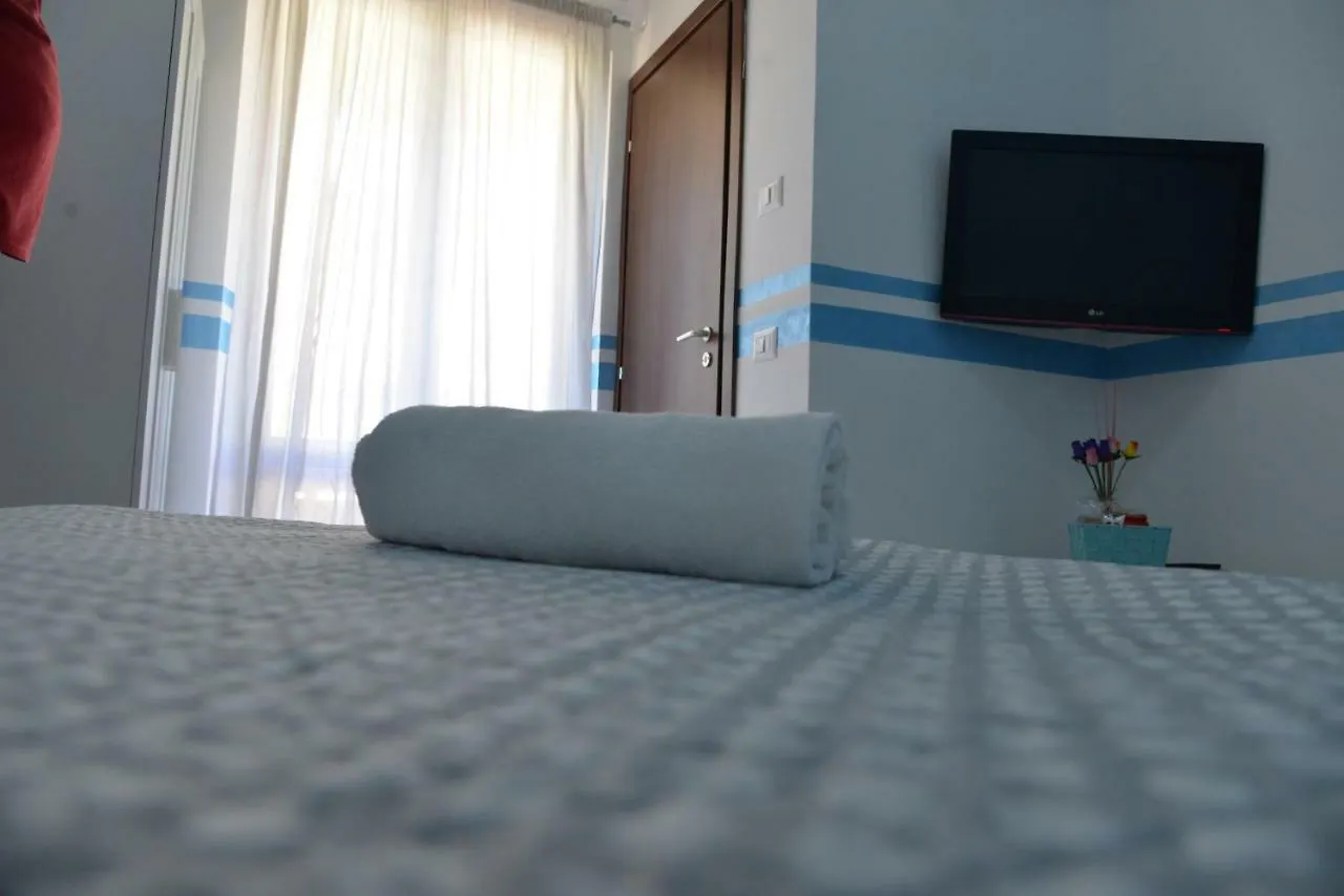 I Villini Affittacamere Fiumicino Couette-café